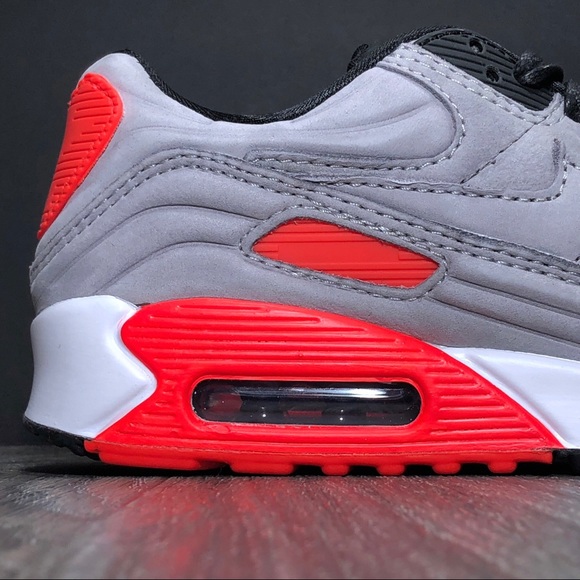 Nike Air Max 90 QS Lux Night Silver & Crimson - Picture 14 of 16